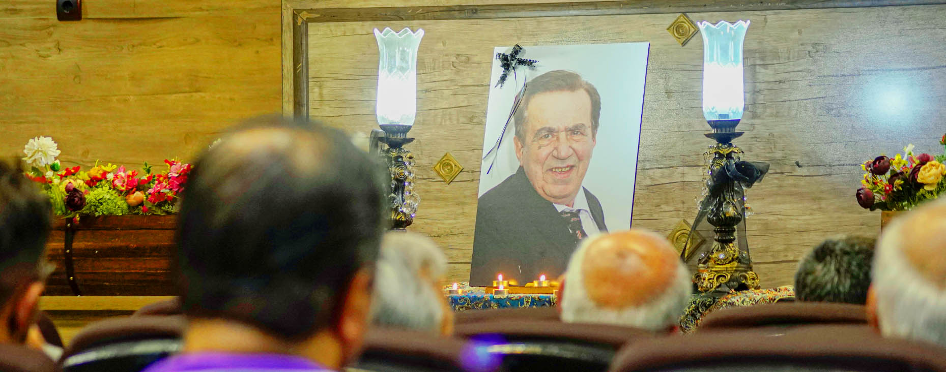 مراسم یادبود پدر قلم ایران در تهران خیابان شریعتی